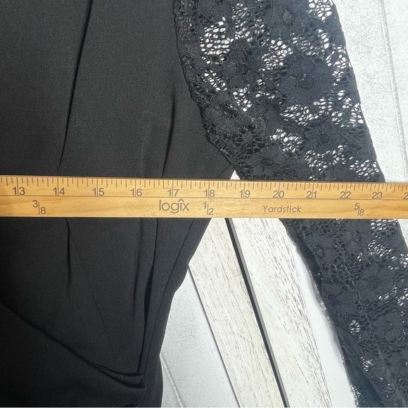 Lace Long Sleeve Faux Wrap Cocktail Dress
Donna Ricco 4 gown black lace floral - Picture 11 of 14